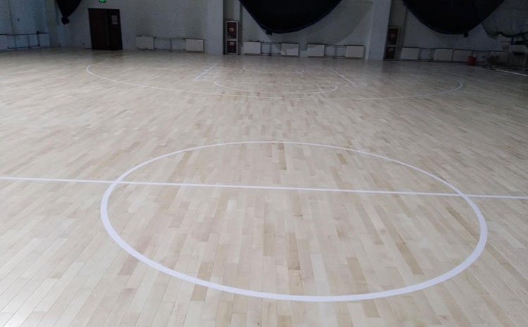 五角楓籃球場實木地板市場價格表