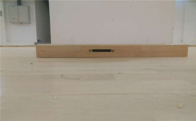 20厚舞蹈房木地板雙層龍骨結(jié)構(gòu)