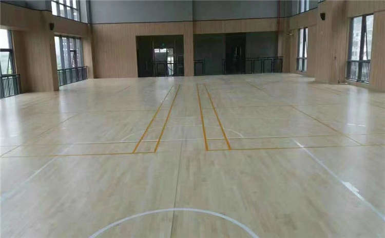 體育木地板色差是這么來的