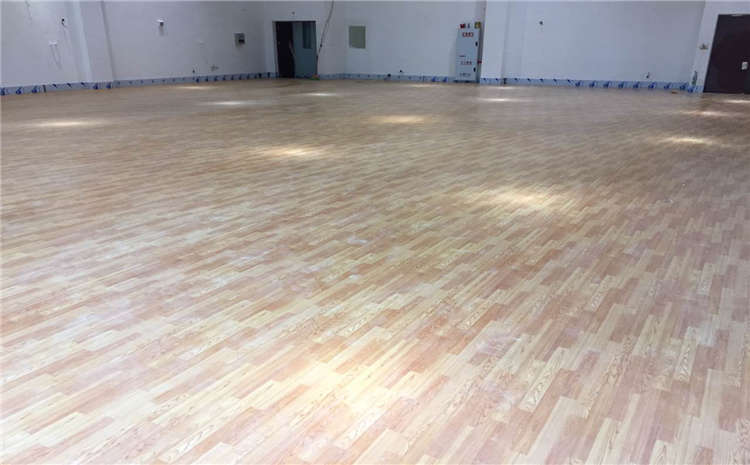 新疆專用實木運動地板多少錢一平米
