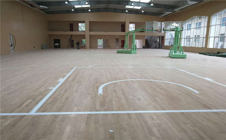 硬木企口運(yùn)動(dòng)體育地板哪個(gè)牌子好?