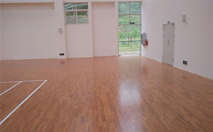 硬木企口實(shí)木運(yùn)動(dòng)地板板式龍骨結(jié)構(gòu)