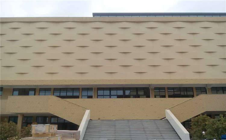 22厚體育木地板廠家報價表