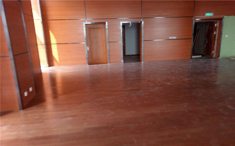 24厚舞臺(tái)運(yùn)動(dòng)木地板哪個(gè)品牌好？