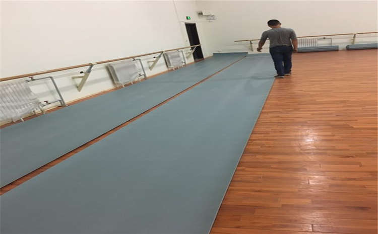 柞木NBA籃球場(chǎng)木地板廠**哪**好?