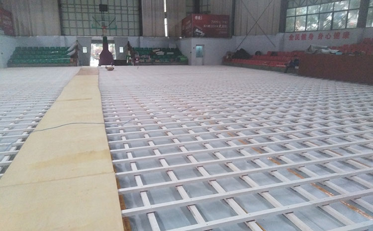 造價是的多少?學(xué)校體育運(yùn)動地板