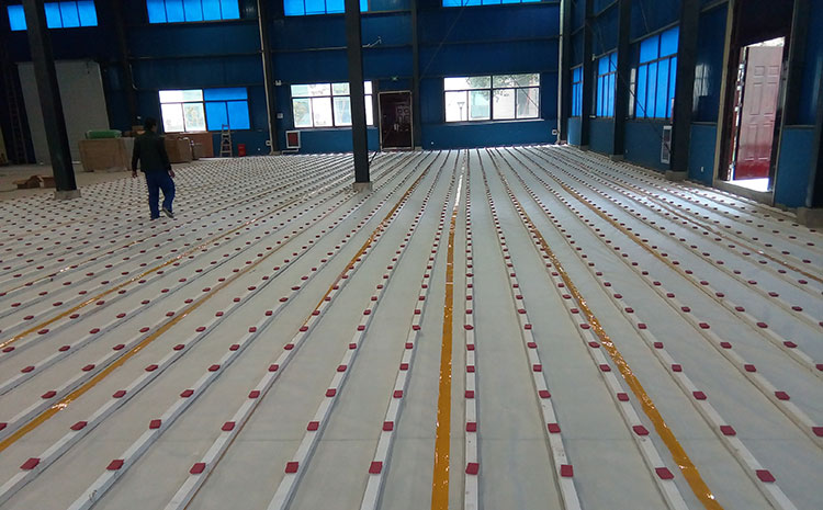 五角楓舞臺(tái)實(shí)木地板怎么維修？