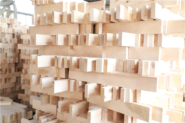 實(shí)木運(yùn)動地板工廠