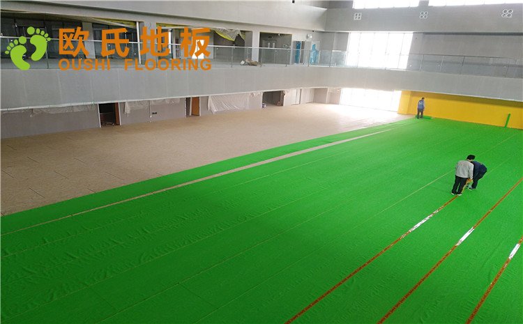 北大附屬廊坊益田實(shí)驗(yàn)學(xué)校體育館木地板圖片